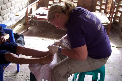 Nursing Students in Peru 2009 | Dr. Darlene Weis, associate … | Flickr