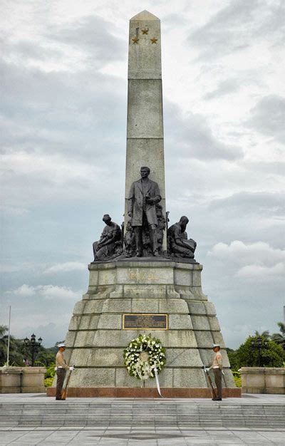 Rizal Monument (Luneta Park) | Jose rizal, Rizal park, Rizal