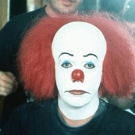 Tim Curry - It - 1990. Pennywise makeup progression by Bart Nixon. 4/4 | Tim curry, Pennywise ...