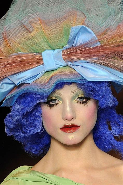 John Galliano Spring Summer 2009 Ready-to-Wear John Galliano, Galliano Dior, Marie Antoinette ...