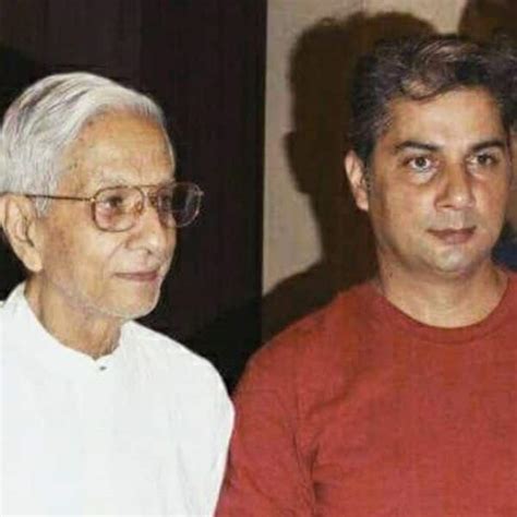 Bollywood News: Veteran actor and Varun Badola's father, Vishwa Mohan ...