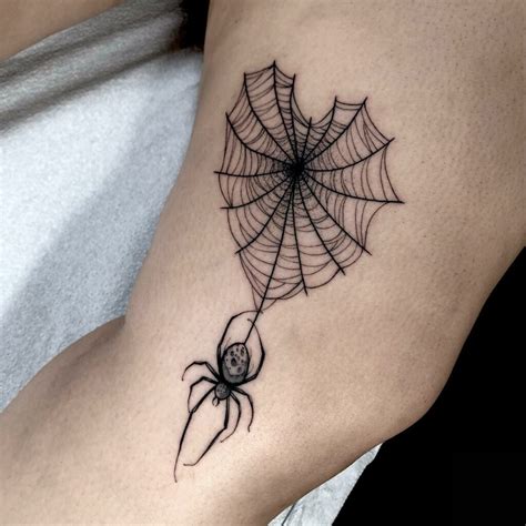 11+ Traditional Spider Tattoo Ideas That Will Blow Your Mind!