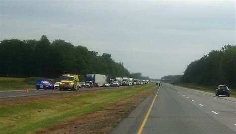 Two dead, two injured in Hwy. 401 crash near Dutton - London | Globalnews.ca