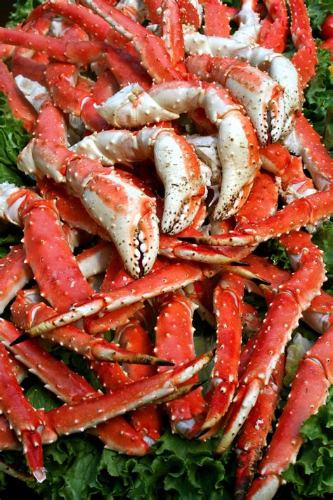 Jumbo Alaskan King Crab Legs (10, 44% OFF