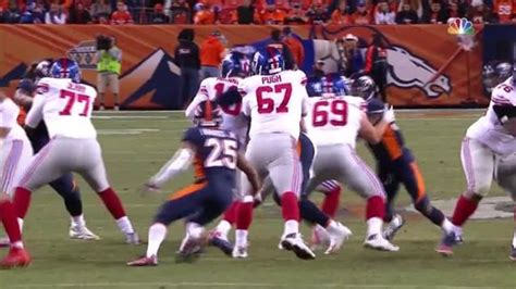 Von Miller sacks Eli Manning