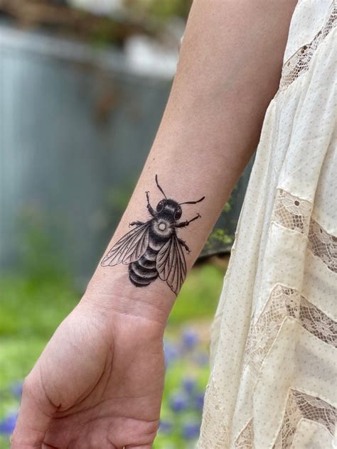 Big Bee Temporary Tattoo Honey Bee Bumble Bee Tattoo - Etsy