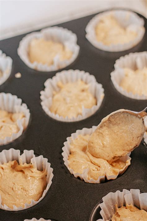 Glazed Donut Muffins | Slow Cooker Living