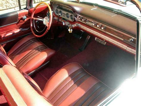 1960 PONTIAC BONNEVILLE CONVERTIBLE - Interior - 116004