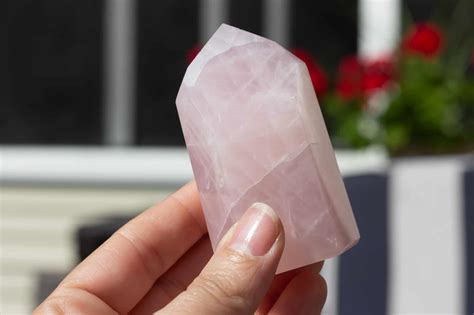 Rose Quartz 101: Everything You Need To Know About This Gorgeous ...