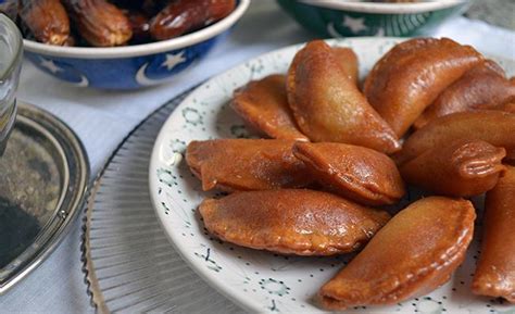 Traditional Sweet Qatayef - Cairo Cooking