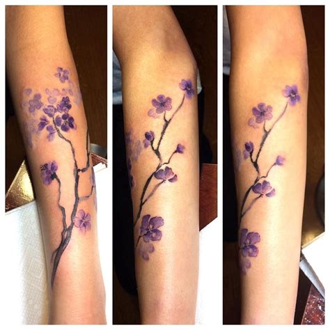 Related image Mehr Daisy Tattoo, Flower Tattoo Sleeve, Neck Tattoo, Floral Tattoo, Mum Tattoo ...