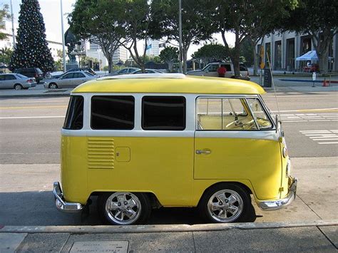 VW | Mini bus, Cute cars, Mini van