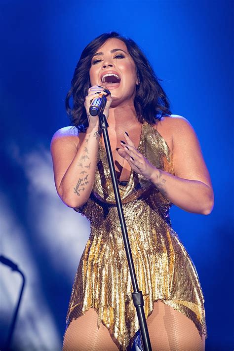 DEMI LOVATO Performs at Beautykind Unites: Concert for Causes in Arlington 03/25/2017 – HawtCelebs