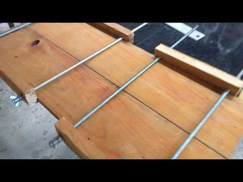 Grampo de aperto para madeira | Diy wood projects furniture, Wood shop projects, Woodworking ...