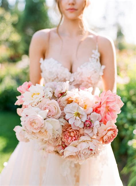 25 Ultra-Romantic Peony Wedding Bouquets | Martha Stewart Weddings