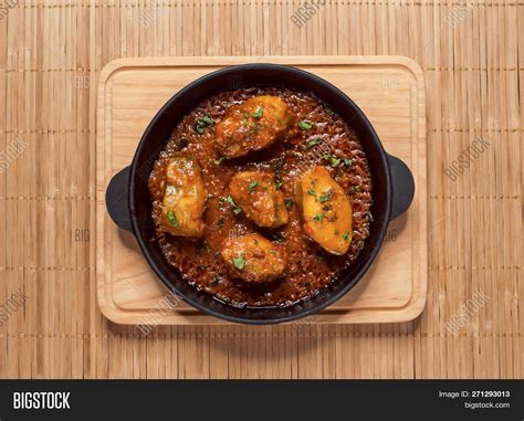 Bengali Fish Curry. Image & Photo (Free Trial) | Bigstock