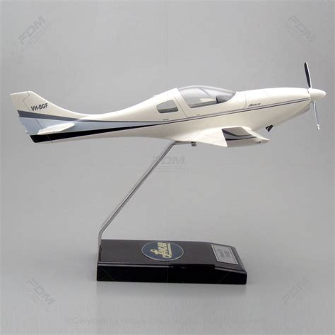 Lancair 320 Scale Model Airplane | Factory Direct Models