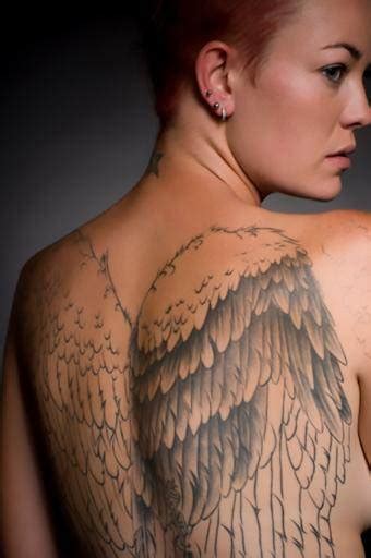 20+ Iconic Angel Wing Tattoo Designs with Meanings and Ideas - Body Art ...