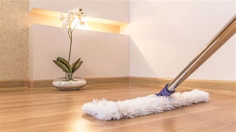 HardWood Floor Cleaning: What You Need to Know - Minnesota Majority