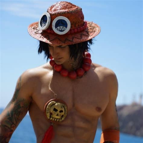 Portgas D. Ace Cosplay by Kumo tenka : r/OnePiece