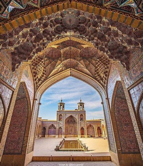 Nasir ol-Mulk Mosque Architecture | Destination Iran