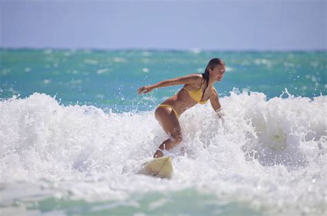 Exotic Places: Hawaii Surfing