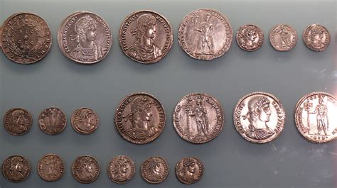 File:Roman coins.jpg - Wikipedia