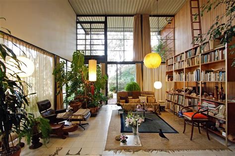 30 Mesmerizing Mid-Century Modern Living Rooms And Their Design Guides