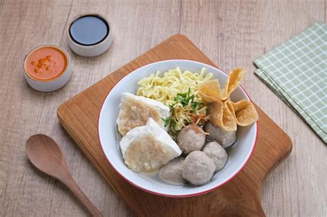 Premium Photo | Bakwan Malang or Bakso Malang, traditional food from ...