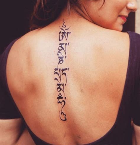 Om mani padme hum | Tatuagem tibetana, Tatuagem nas costas, Mantra tattoo