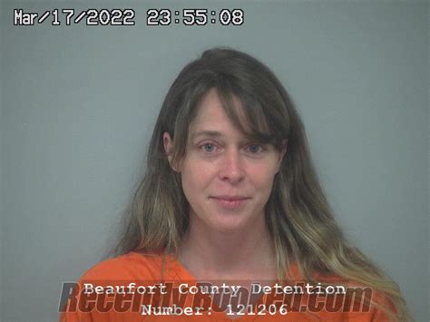 Recent Booking / Mugshot for CHRISTIN MARIE GRAND in Beaufort County, South Carolina