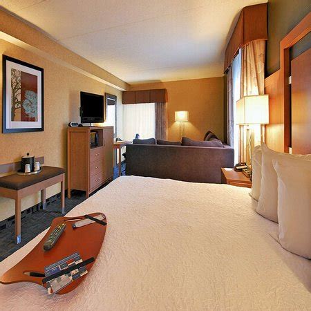 Hampton Inn Clinton $129 ($̶1̶5̶9̶) - UPDATED 2018 Prices & Hotel ...