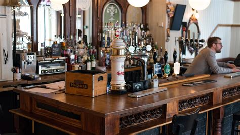 Inside the Secret Manchester Pub That Only Serves Bartenders - VICE