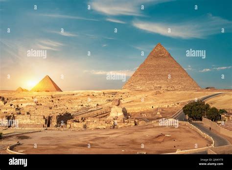 sphinx, giza necropolis, sphinxs Stock Photo - Alamy