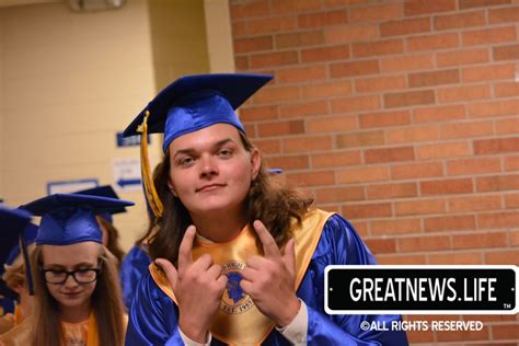 Highland High School Graduation 2017 - GreatNews.Life