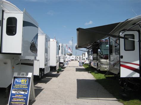 West-Palm-Beach-Summer-RV-Show-South-Florida-Fairgrounds-088