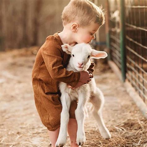 20 Benefits of Raising Kids Around Animals • RUN WILD MY CHILD