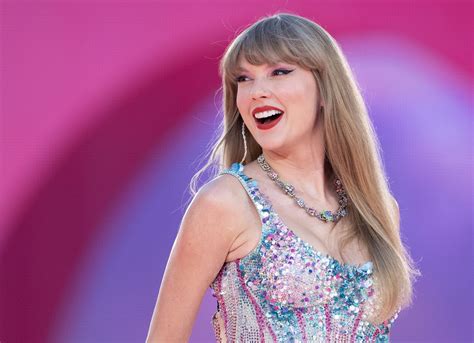 Taylor Swift Enchanted Lyrics: Know More About | Life Style Saga