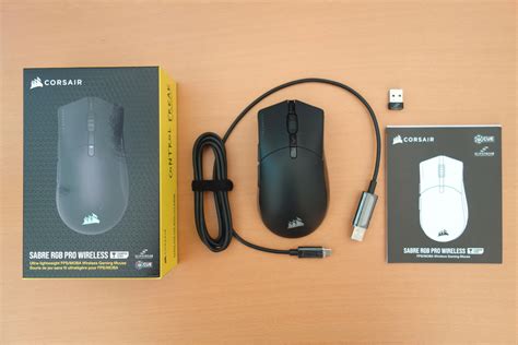 Corsair Sabre RGB Pro Wireless Review - Packaging, Weight, Cable & Feet ...