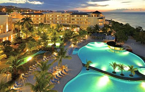 Iberostar Rose Hall Beach - Resorts Daily