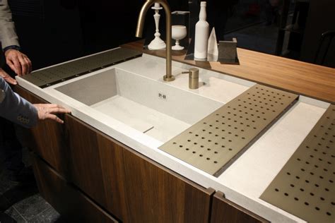 16 Types of Kitchen Sinks: Different Materials and Styles