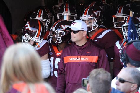 Virginia Tech Hokies Move Back into the Top 20: AP-19