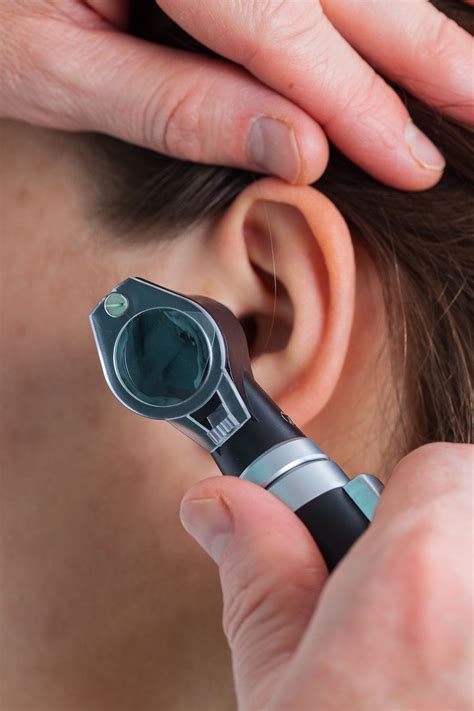 Cleaning Your Ears, Ear Cleaning, Ringing Ears Remedy, Treatment For Tinnitus, Sound Cancelling ...