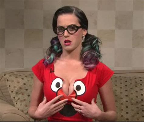 Katy Perry Makes A Statement With Sexy Elmo Shirt « BestOfBothWorldsAZ.com