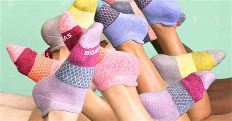 This Bombas Socks Sale Is Too Good to Pass Up - PureWow