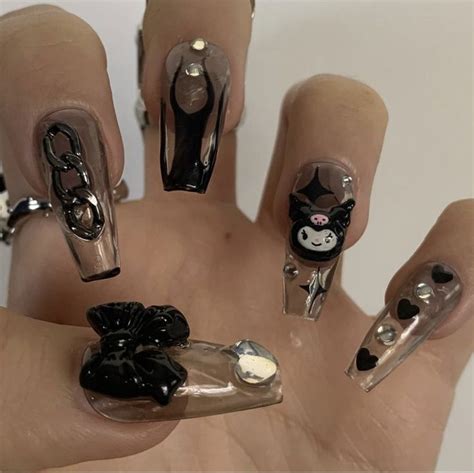 kuromi nails | 可愛いネイル, ネイル流行り, ネイルカラー