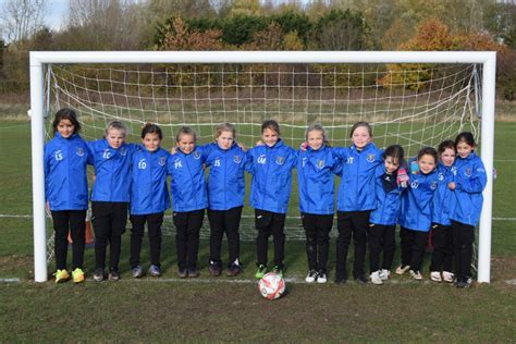 FC Clacton vs. Hatfield Peverel FC - 11 March 2017 - HPFC U10 Diamonds (Girls) - Hatfield Peverel FC