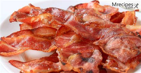 Delicious Homemade Smoked Maple Cured Bacon Recipe