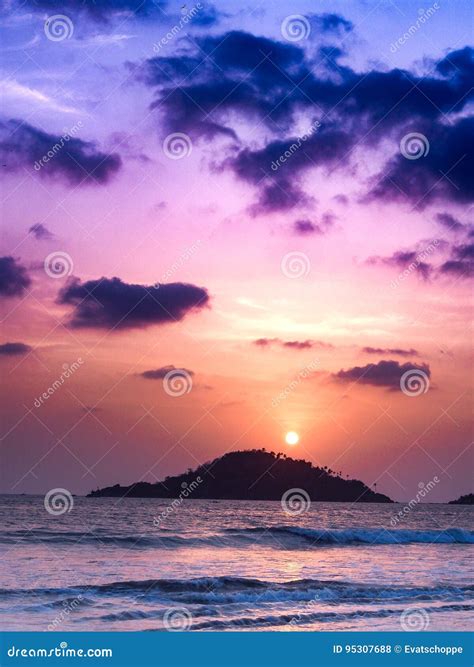 Palolem Beach stock photo. Image of coastline, ocean - 95307688