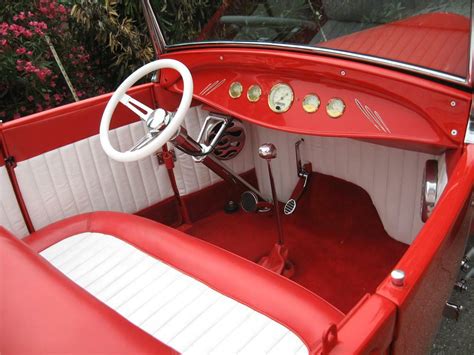 1929 FORD ROADSTER - Interior - 93219